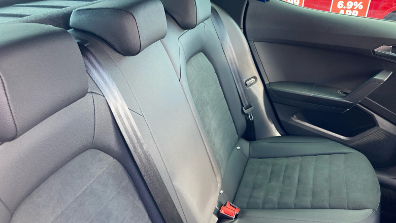 SEAT Arona 1.0 TSI 115 FR Sport 5dr Petrol Hatchback